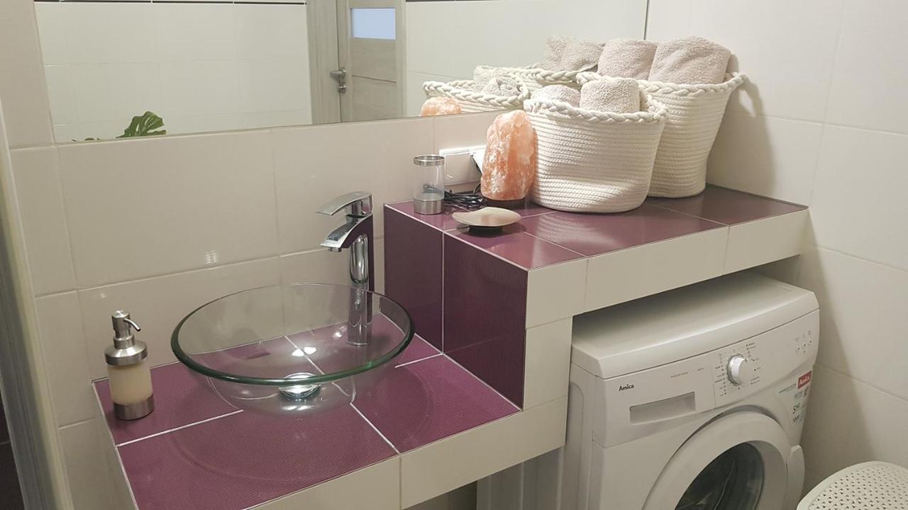 Boznicza Old Town Lux Apartment, Self Check-In 24H, Free Parking Познан Екстериор снимка